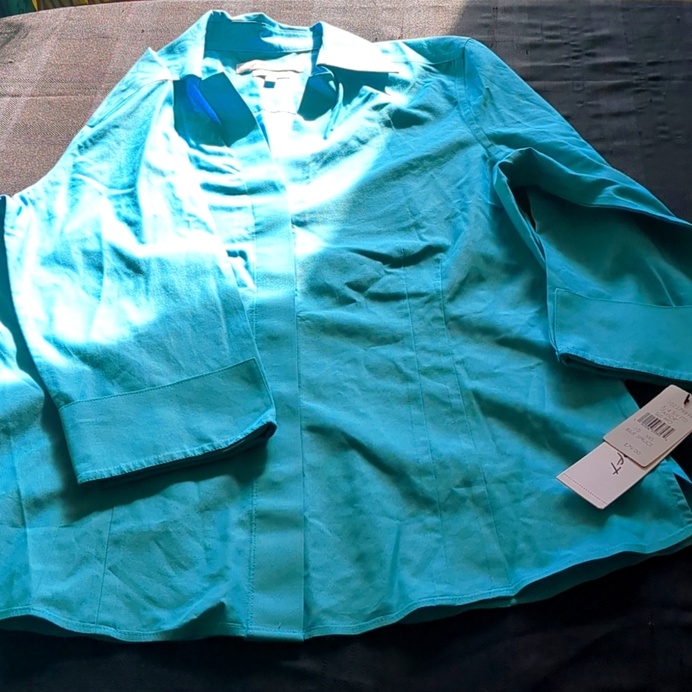 Foxcroft teal colored size 10 button up blouse